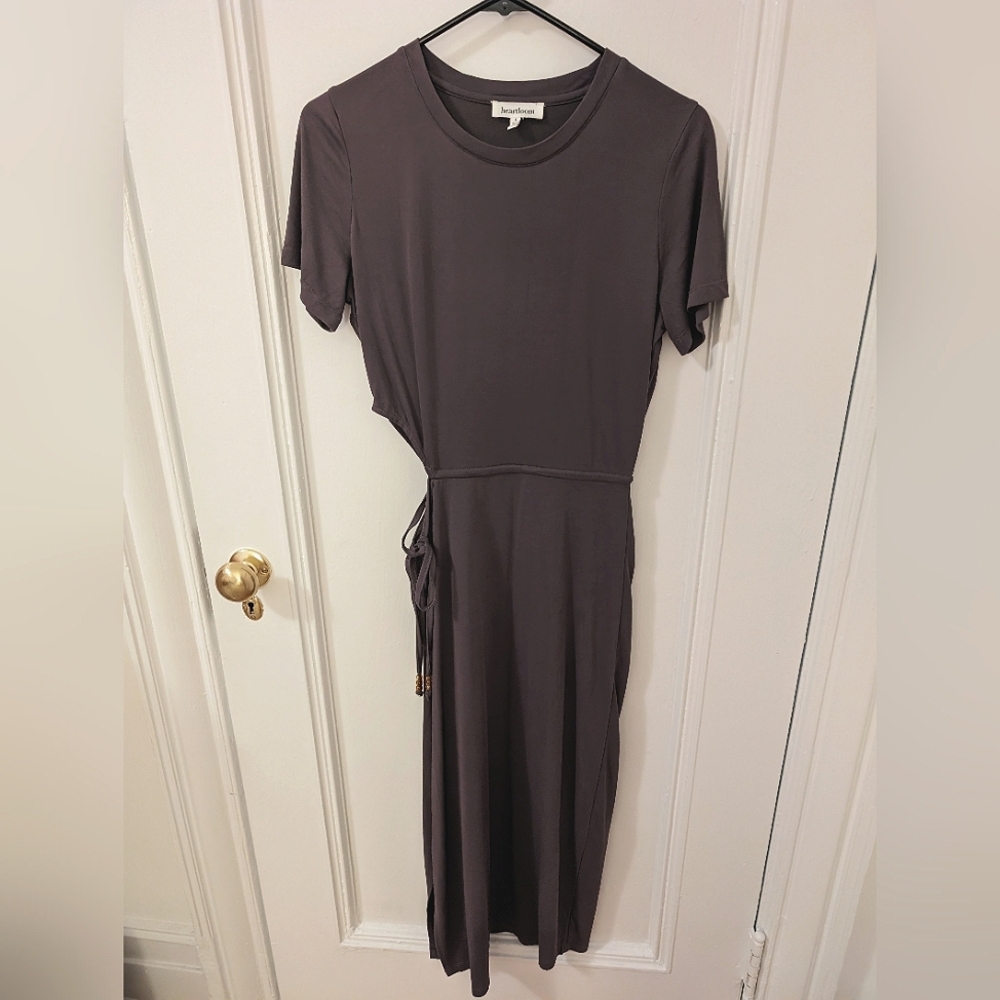 Heartloom Side Cut-out Midi Gray Dress S